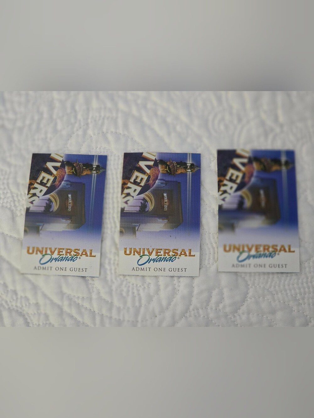 Universal Orlando Admit One Guest Tickets - Blue & White